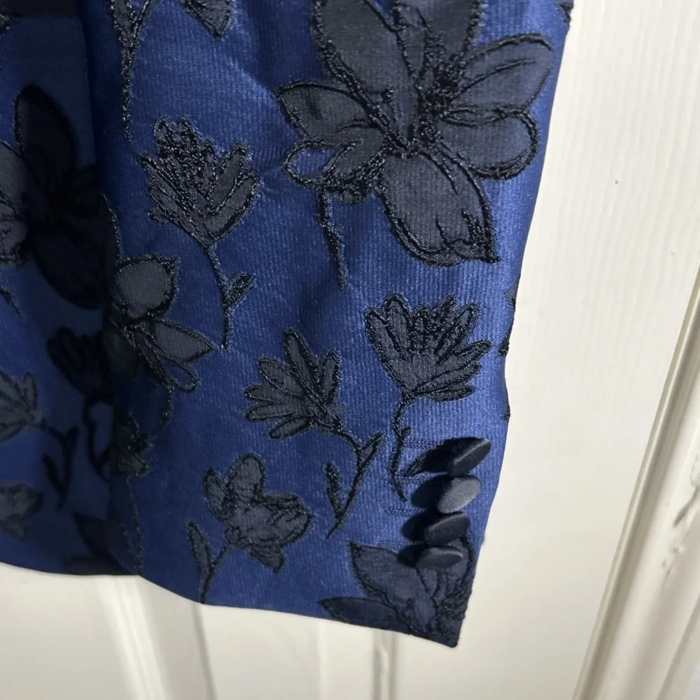 Berragamo Elegant Big Shawl Lapel‎ Mens Blue/Black Embroidered Blazer 40R